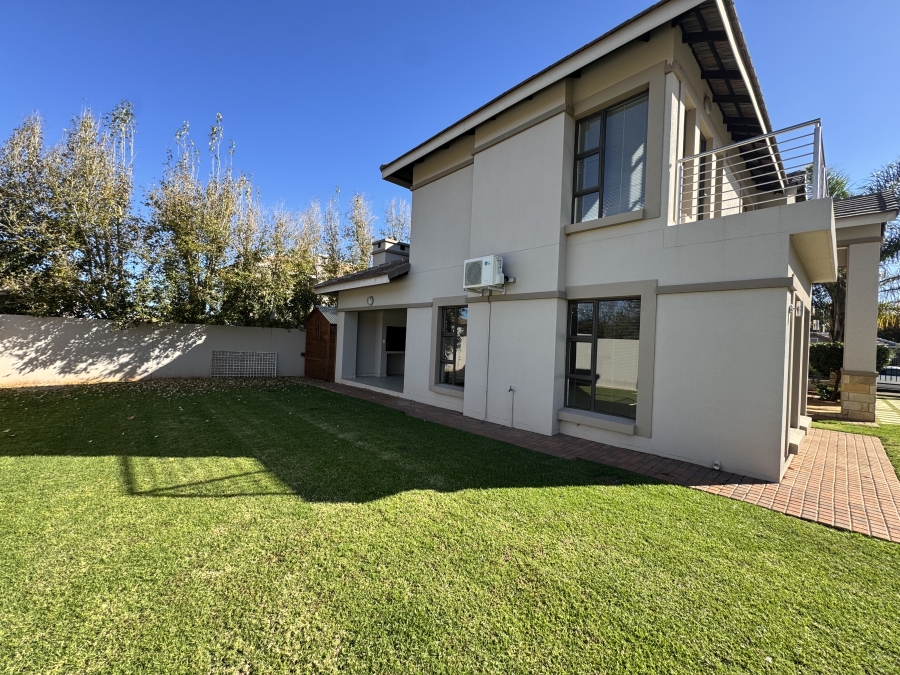 3 Bedroom Property for Sale in Wilkoppies North West